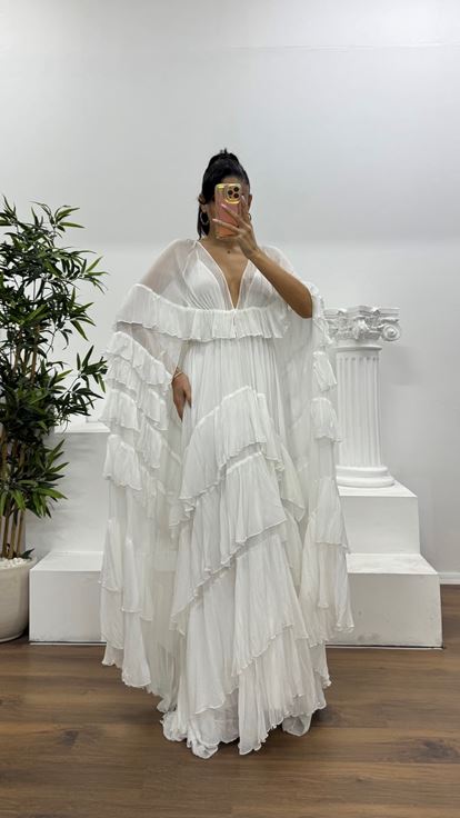 Beyaz Bohem Fırfır Detaylı Özel Tasarım Abiye Elbise